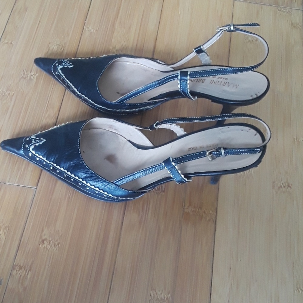 Italian Black genuine leather pumps